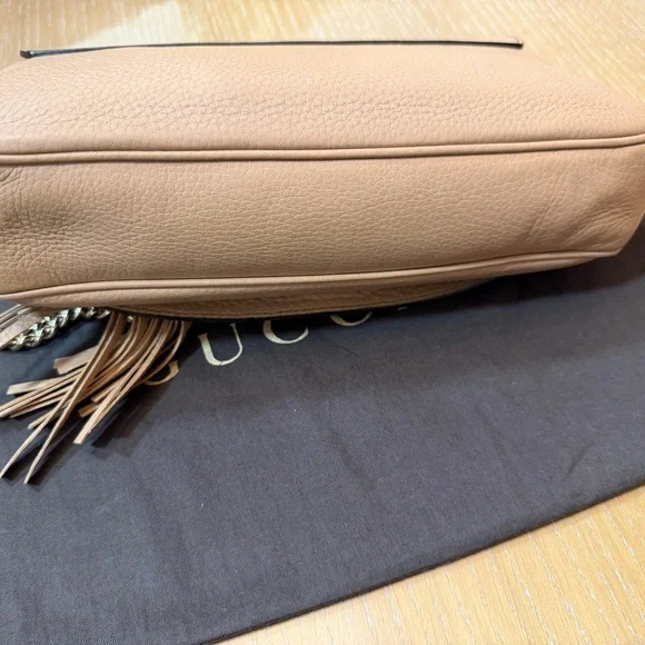 Gucci Tan Leather SoHo Flap Crossbody Bag - Picture 15 of 15